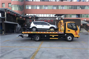 临潼区汽车紧急补胎换胎救援