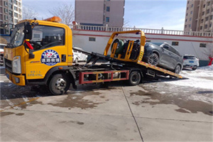 临潼区救援拖车费用怎么算